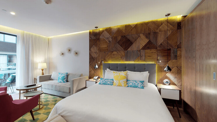 The Fives Downtown Hotel & Residences